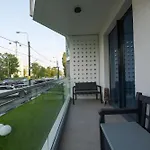 Green Luxury Apartment Lake On